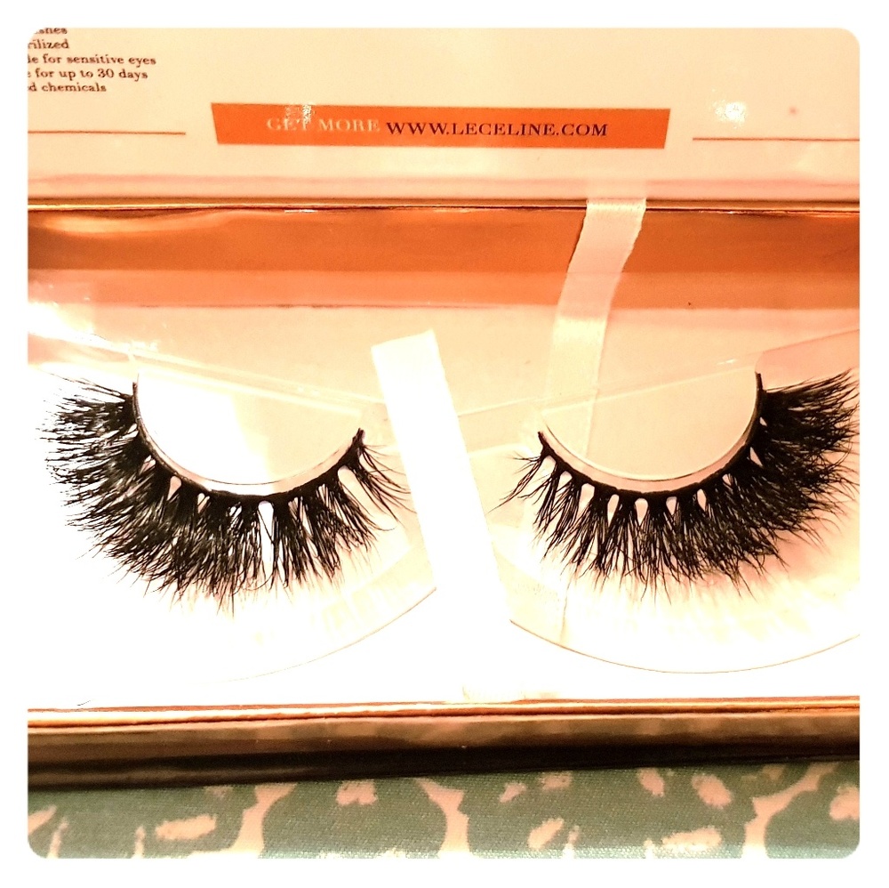 Le Celine Vegan Mink Lashes in style Omega